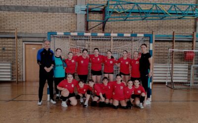 NA ŽUPANIJSKOME NATJECANJU U ŽENSKOME RUKOMETU 5. I 6. RAZREDA POBIJEDILA EKIPA OŠ FRANA KRSTE FRANKOPANA OSIJEK